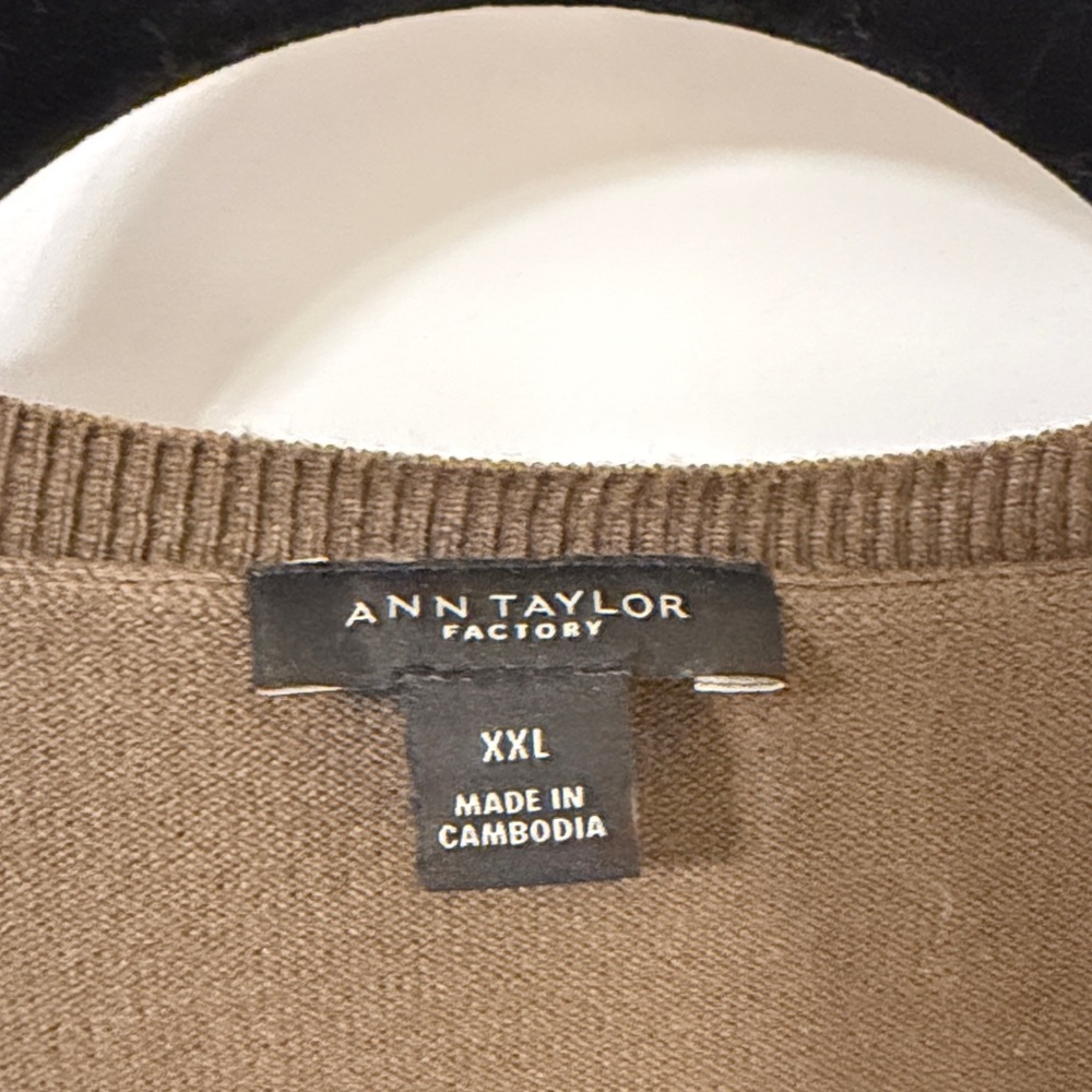 Ann Taylor Short Sleeve Sweater Top Olive Green XXL - Picture 2 of 6